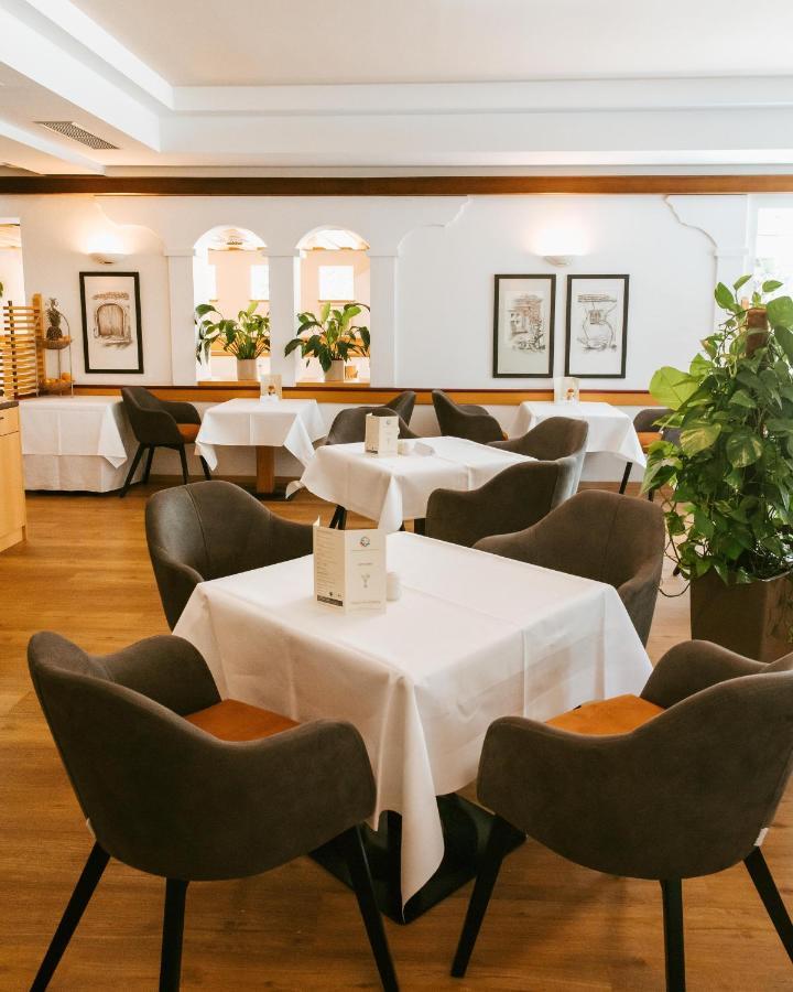 Thermenhotel Vier Jahreszeiten Hotel