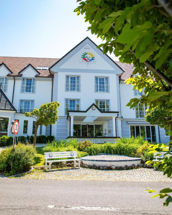 Thermenhotel Vier Jahreszeiten Hotel
