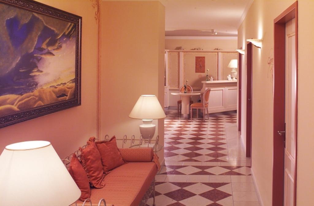 Thermenhotel Vier Jahreszeiten 4*