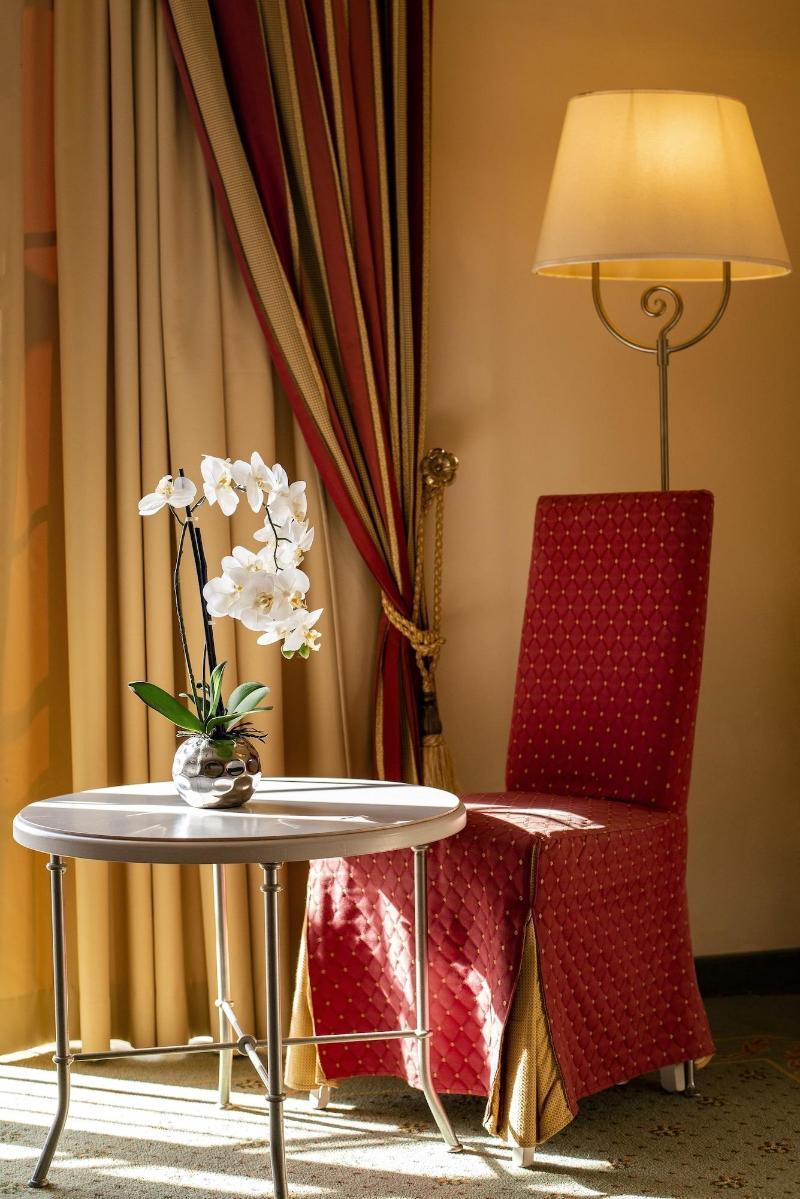 Hotel Thermenhotel Vier Jahreszeiten 4*